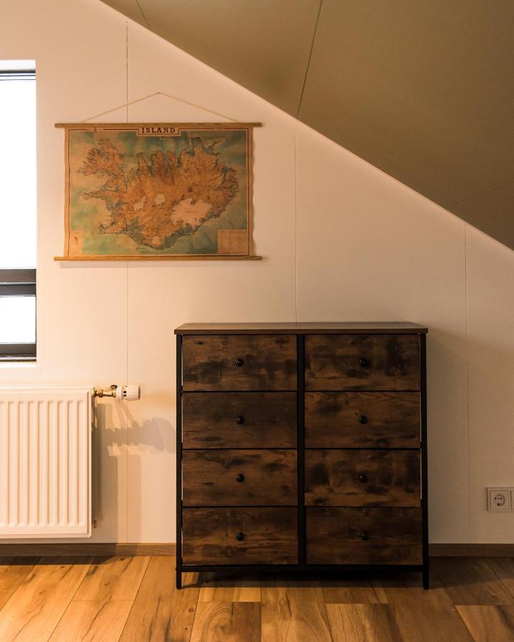 Scenic Penthouse - Ocean View & Skylight Windows Apartment Siglufjordur Exterior foto