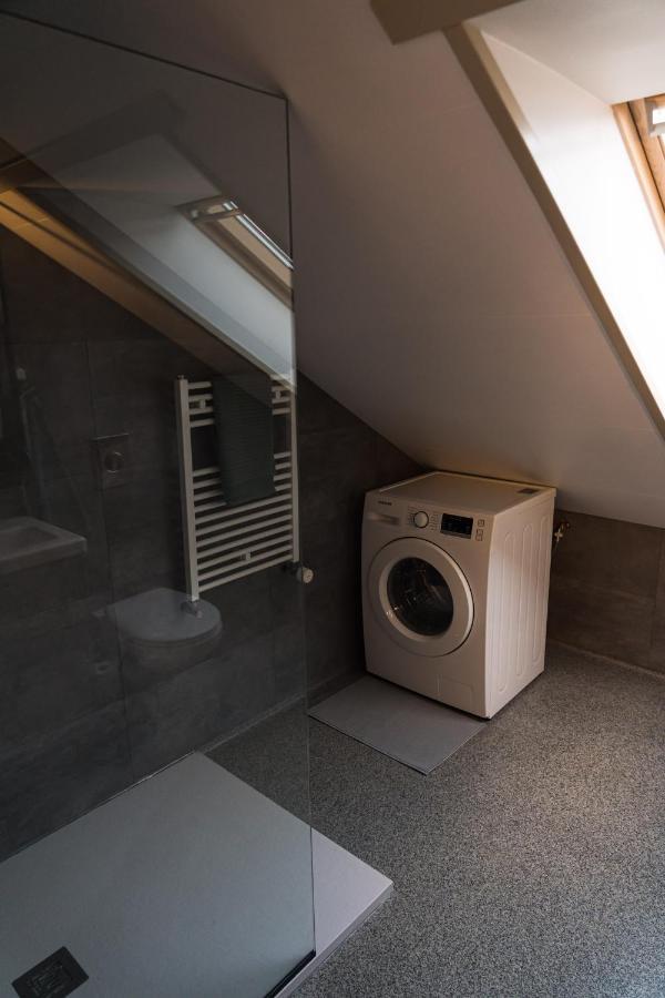 Scenic Penthouse - Ocean View & Skylight Windows Apartment Siglufjordur Exterior foto